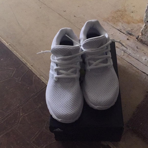 Adidas - Picture 1 of 1